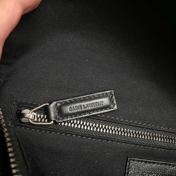 3 in 1 Saint Laurent Leather Bag - Picture 8 of 14